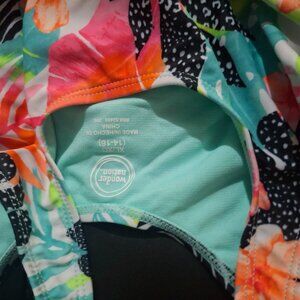 NWT--floral swimsuit top--wonder nation size 14/16